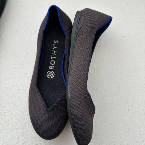Rothy’s woman’s flats - Picture 5 of 10